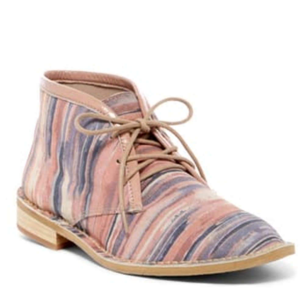 Kelsi Dagger Brooklyn Walworth Lace-Up Chukka 7.5